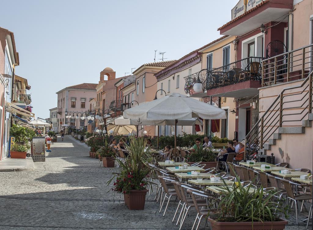Residence Le Pavoncelle Santa Teresa Gallura Dış mekan fotoğraf
