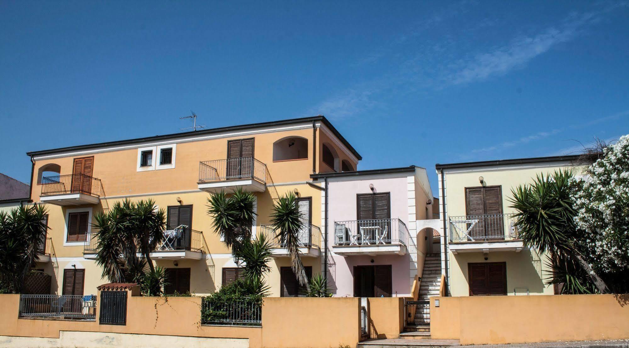 Residence Le Pavoncelle Santa Teresa Gallura Dış mekan fotoğraf